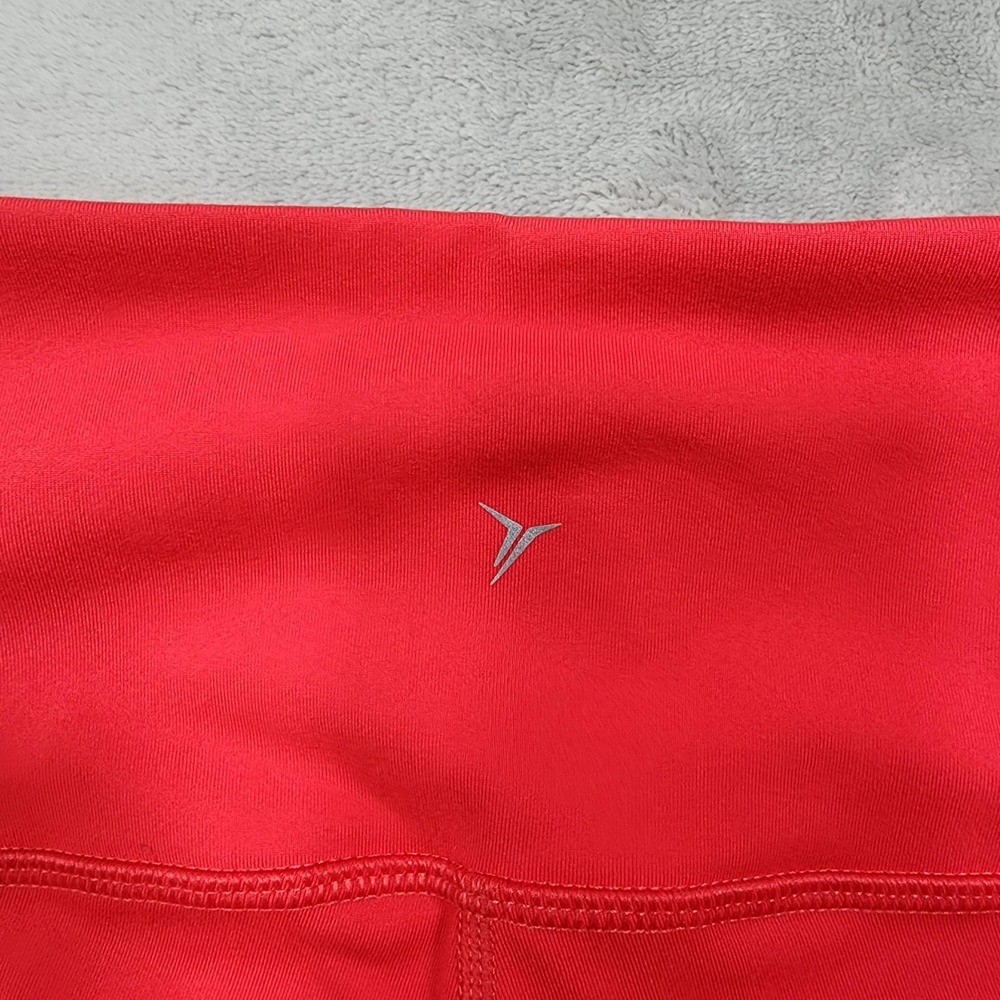 Old Navy Active Leggings Womens M Red Go-Dry Elevate Capri Yoga Workout Gym - Picture 4 of 11